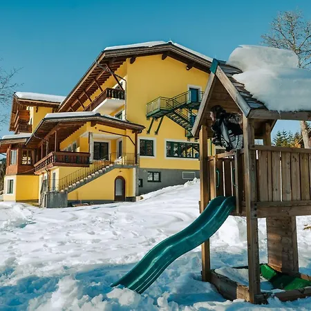 Mountain & Albergue