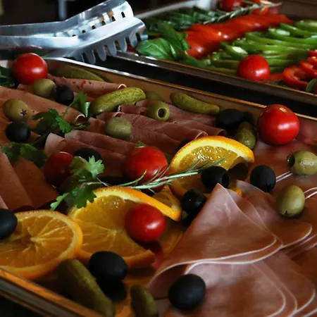 Mountain & ホステル *