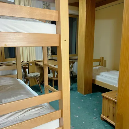 Hostal Mountain