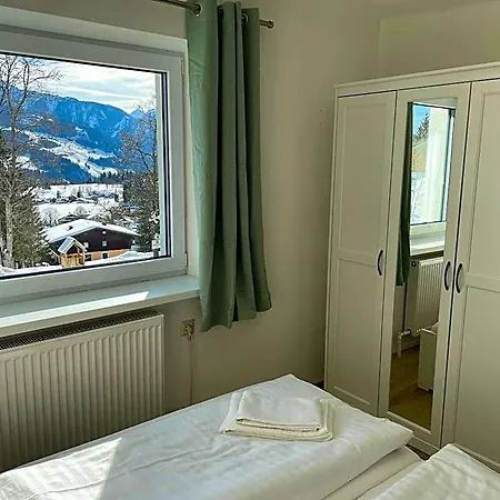 Hostel Mountain & *