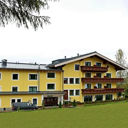 Mountain & ラムサウ・アム・ダッハシュタイン