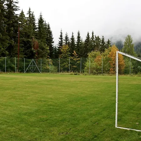 ホステル Mountain & *