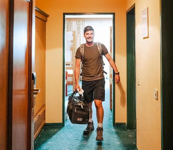 Mountain Hotel&hostel *