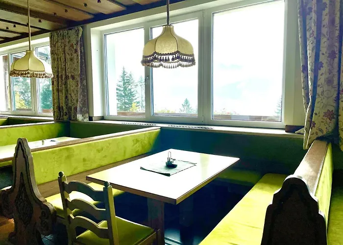 Hostel Mountain Hotel&hostel