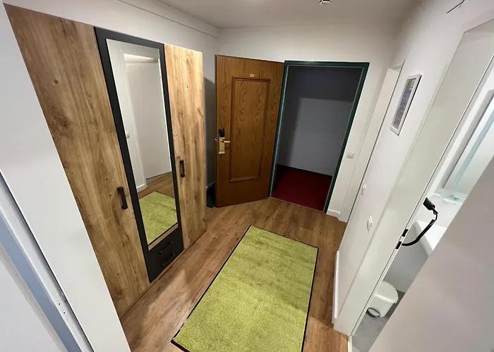 Mountain Hotel&hostel