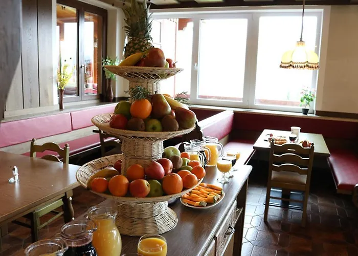 Mountain Hotel&hostel