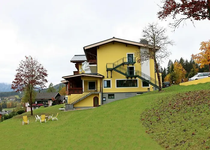 Ostello Mountain & *