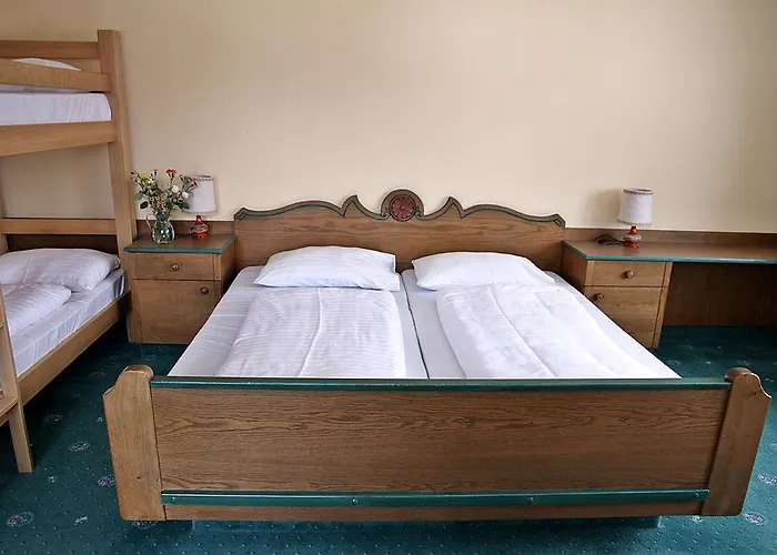 Mountain Hotel&hostel *